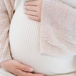 IT之家 2 月🙉上海添丁助孕 5 日消息，🏑据彭博社报🆑道，高通与 A🌁♉rm 公🚷